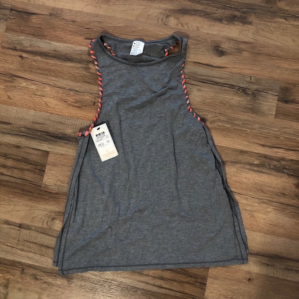 NWT Maaji Activewear Tank Top Size M